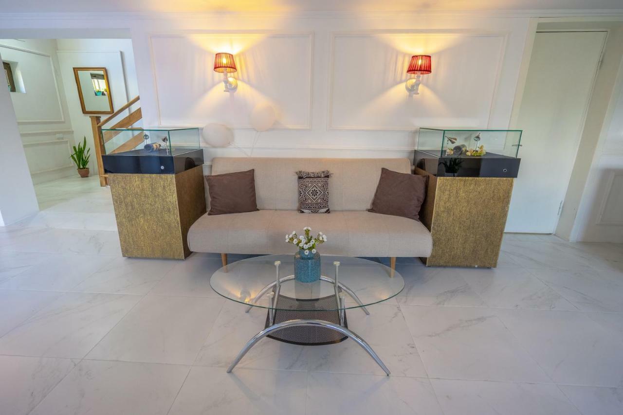 Vera View Hotel Тбилиси Экстерьер фото